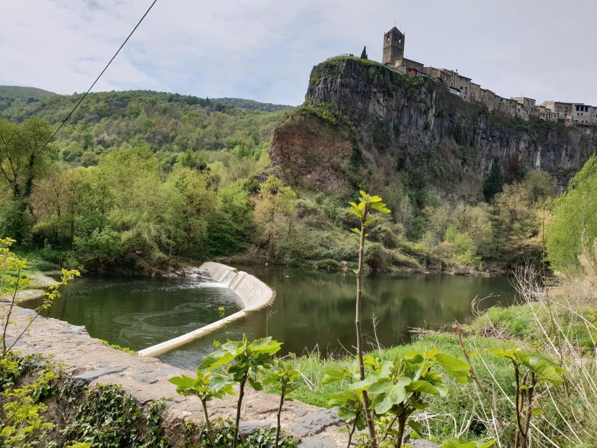 Ca La Rita Διαμέρισμα Castellfollit de la Roca Εξωτερικό φωτογραφία